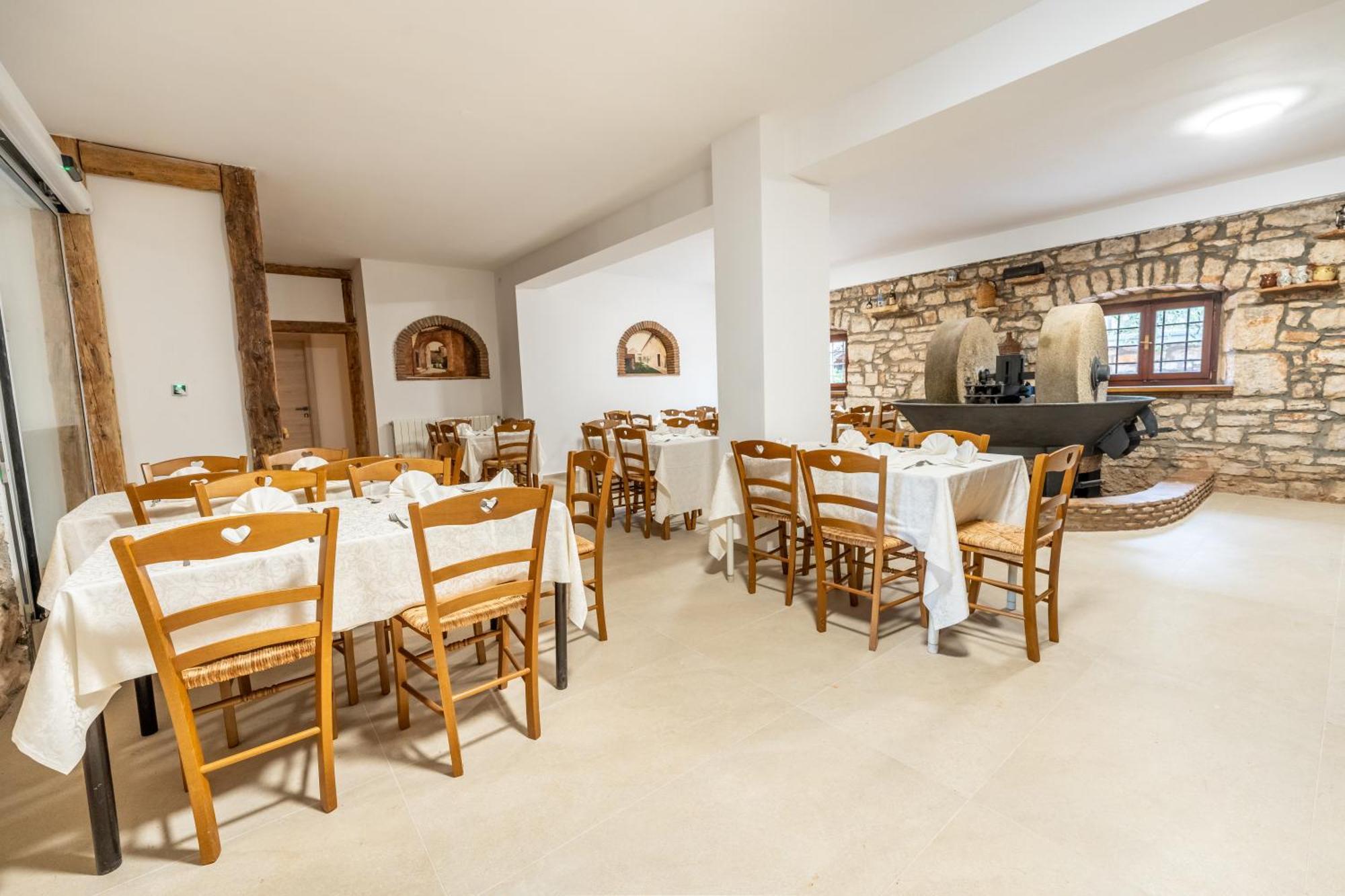 Hotel Maslina Seget  Dış mekan fotoğraf